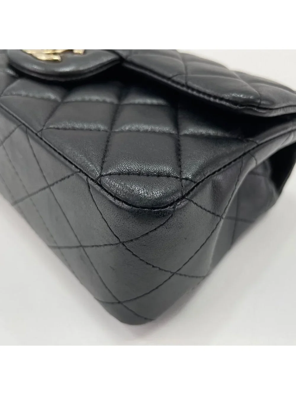 Chanel Shoulder Bag Mini Quilted 20